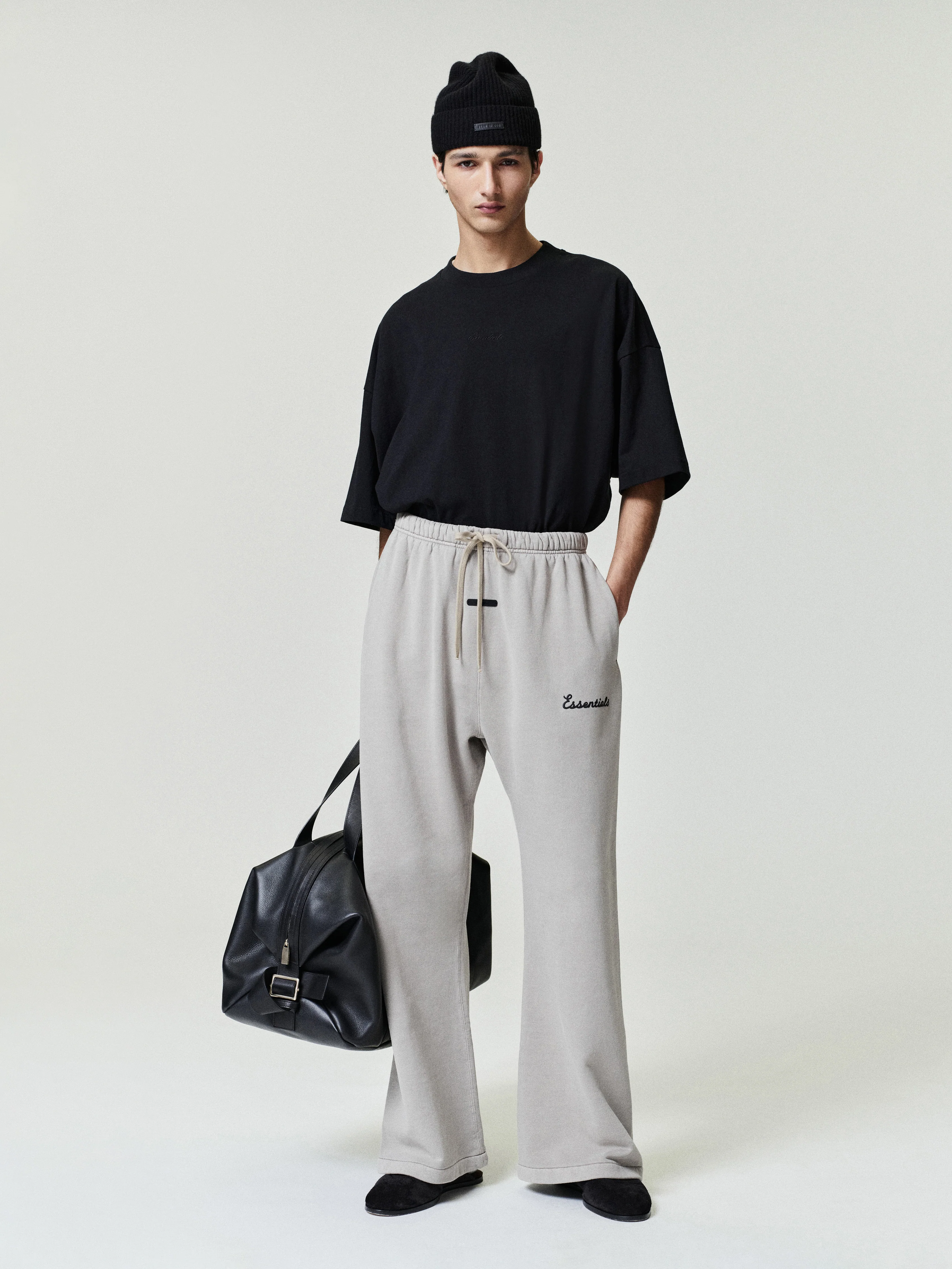 Training Classic Flare Sweatpant